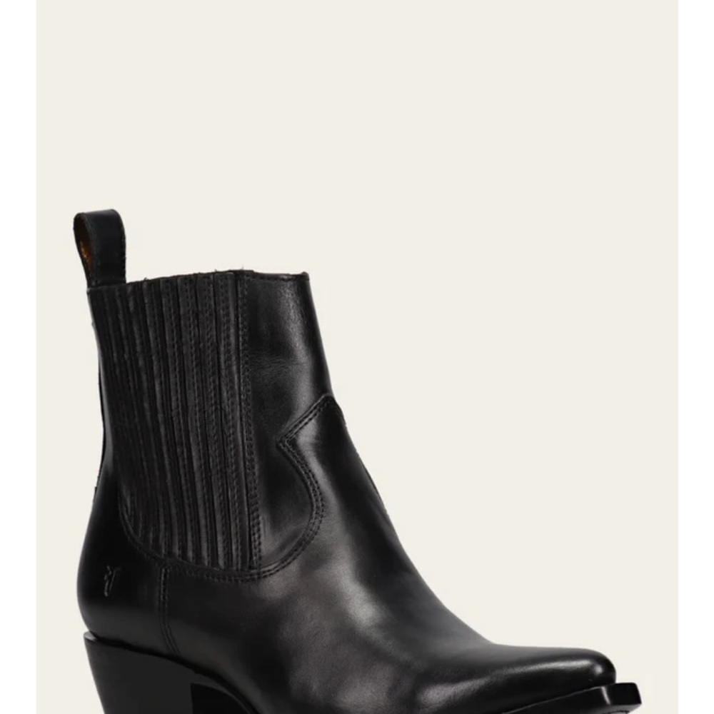 FRYE Sasha Chelsea Boot